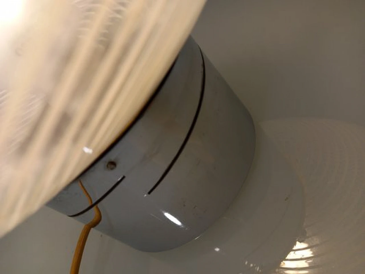 Lampada da tavolo in vetro di Murano retinato di G. Capriolo, anni '60 9