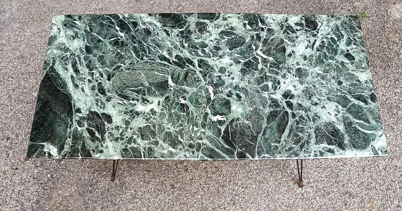 Tavolino con base in ferro con piano in marmo verde Alpi, anni '50 3