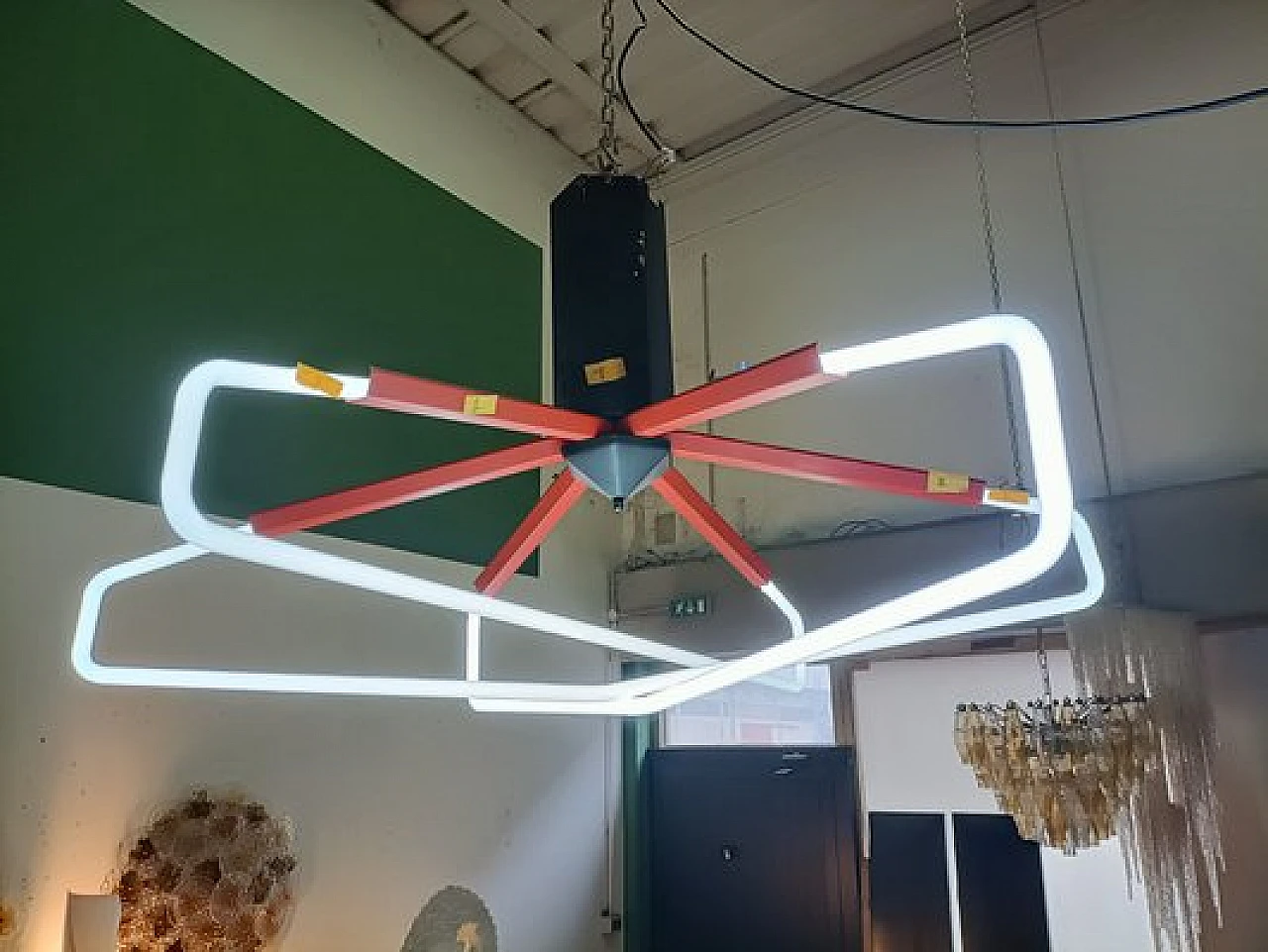 Lampadario al neon in ferro e plastica, anni '70 3