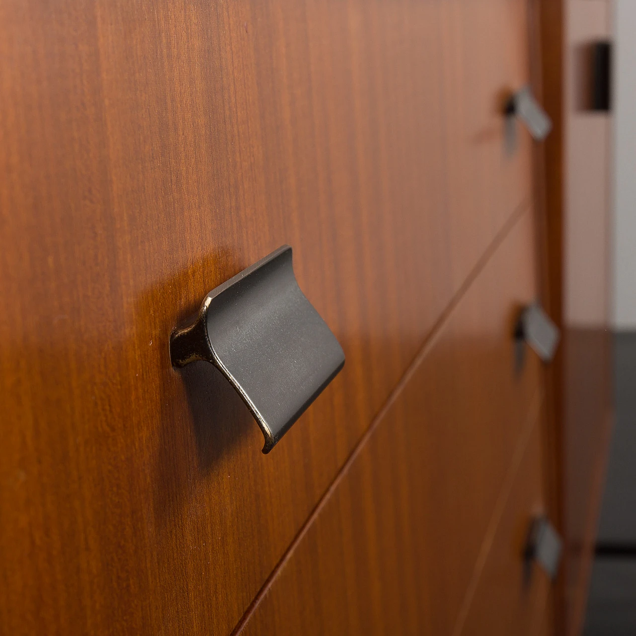 Teak veneered wood and metal bookcase, 1970s 10
