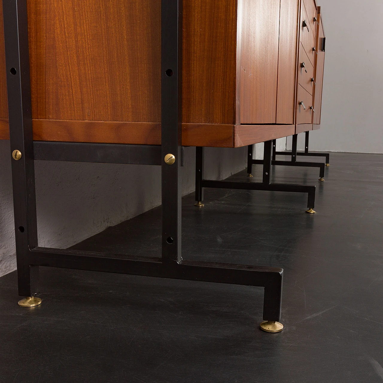 Teak veneered wood and metal bookcase, 1970s 17