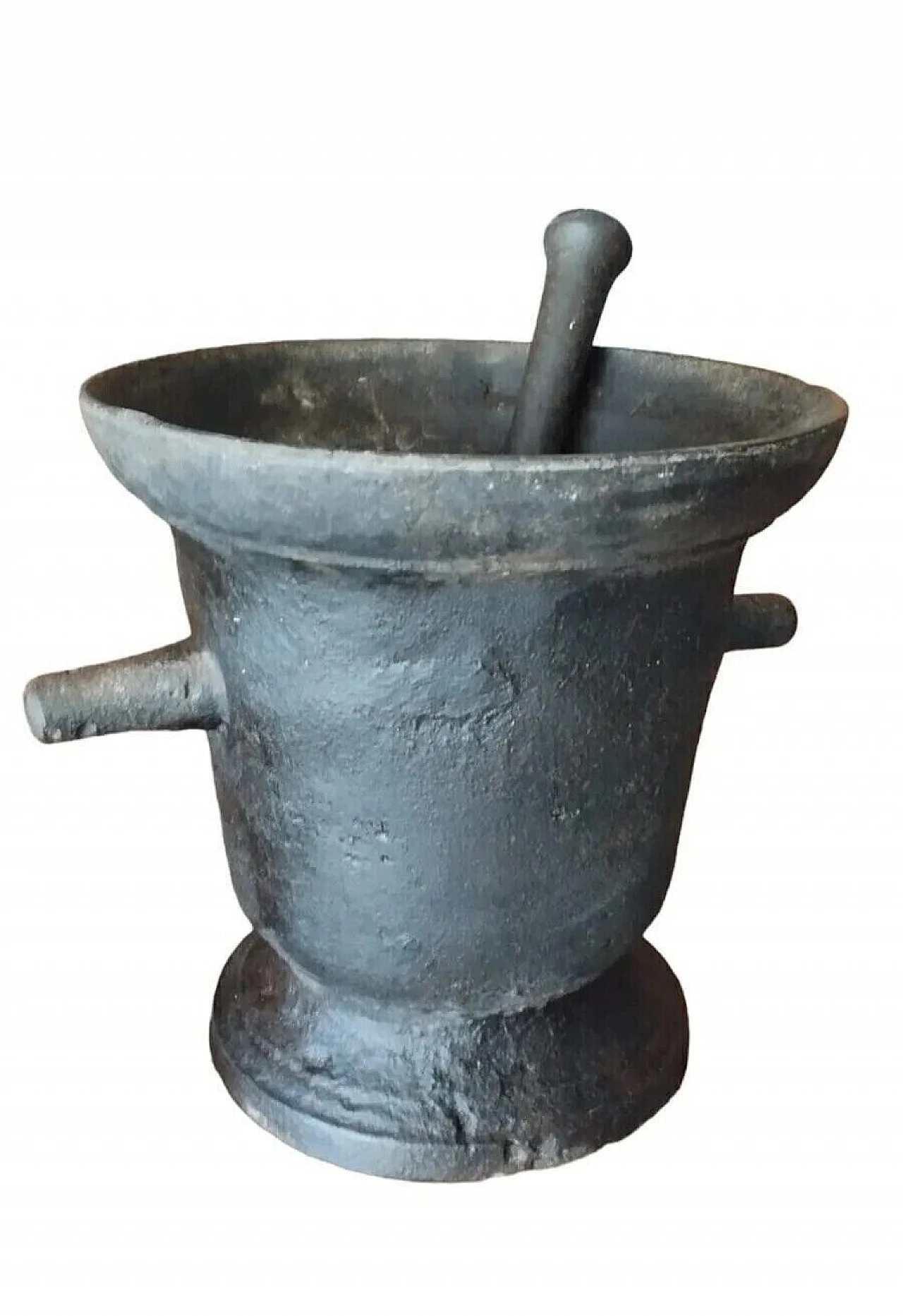 Cast iron mortar with pestle, 18th century 4