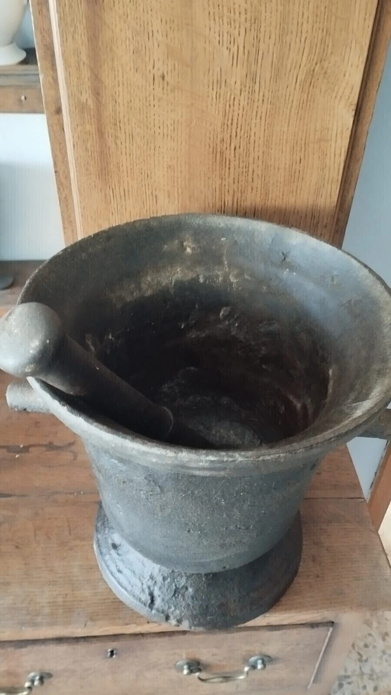 Cast iron mortar with pestle, 18th century 6