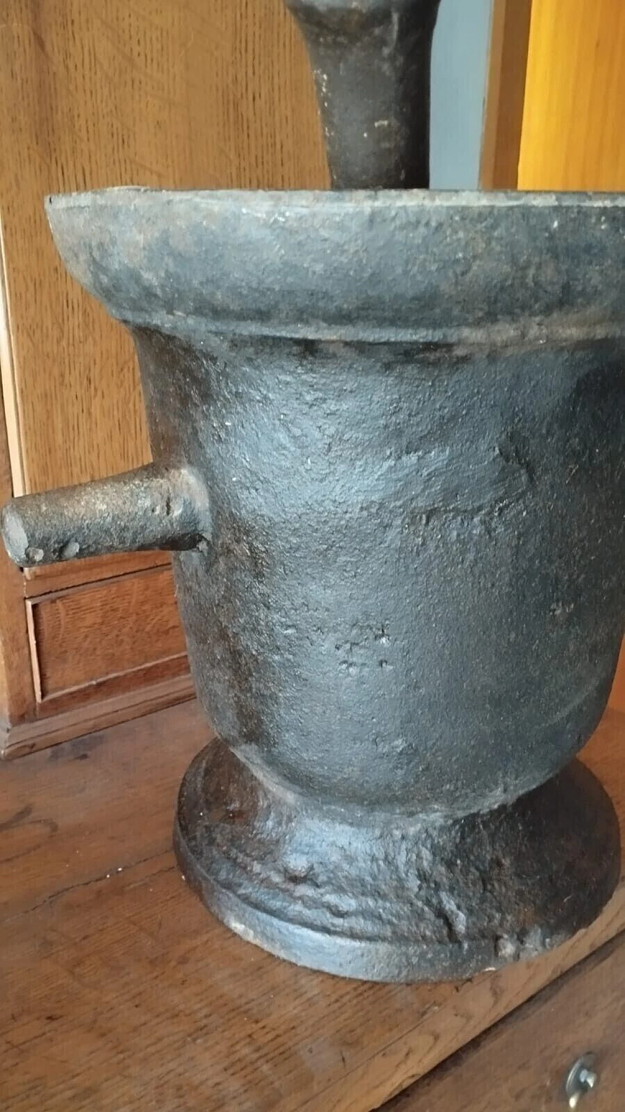 Cast iron mortar with pestle, 18th century 7