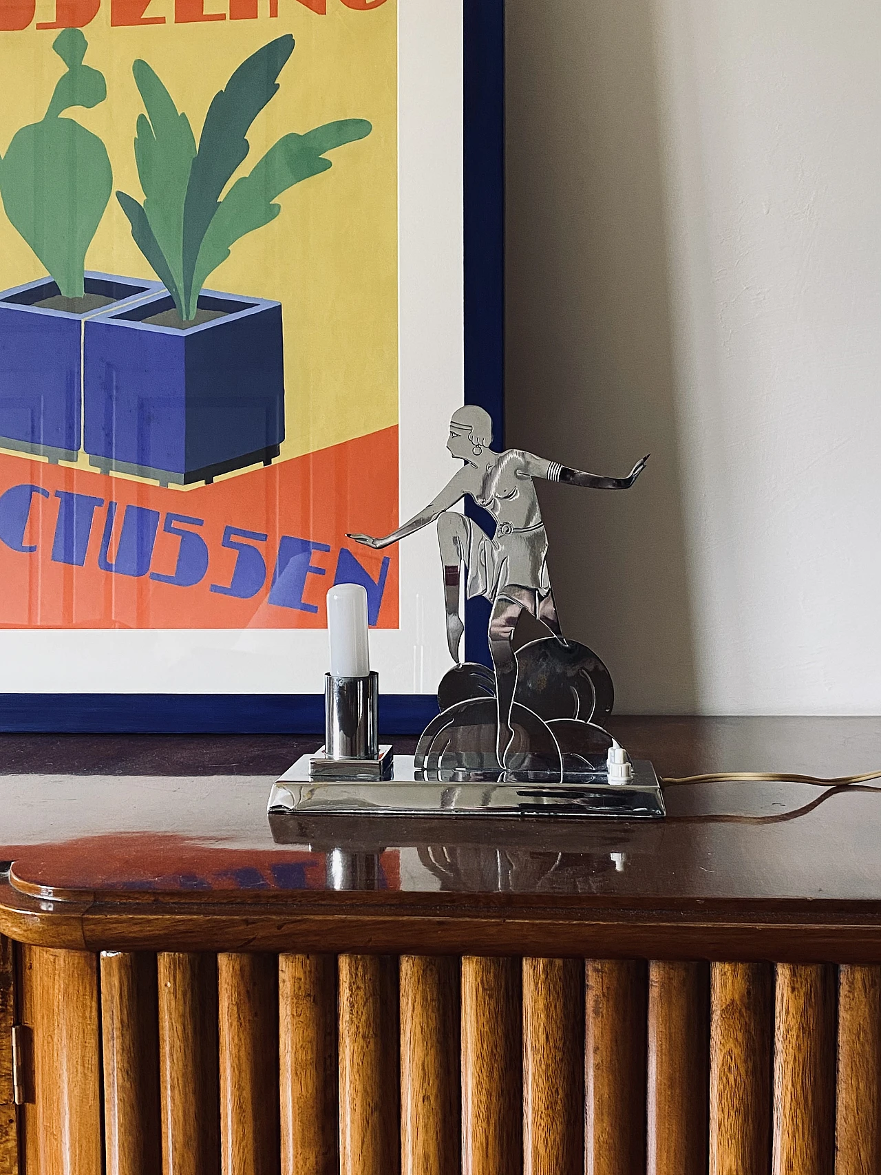 Lampada da tavolo con ballerina di charleston di LW Paris, anni '30 6