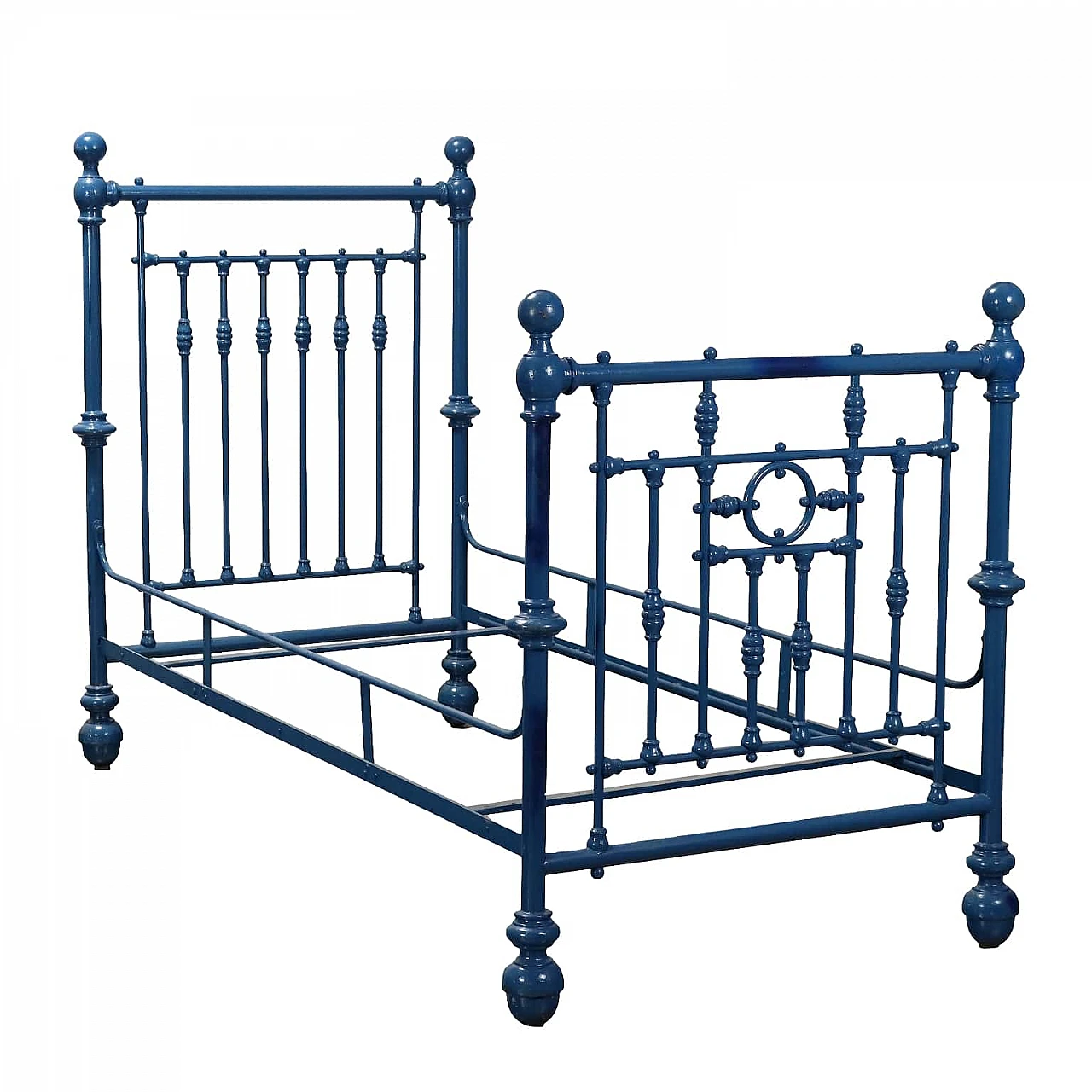 Letto singolo in ferro battuto laccato blu, inizio '900 1