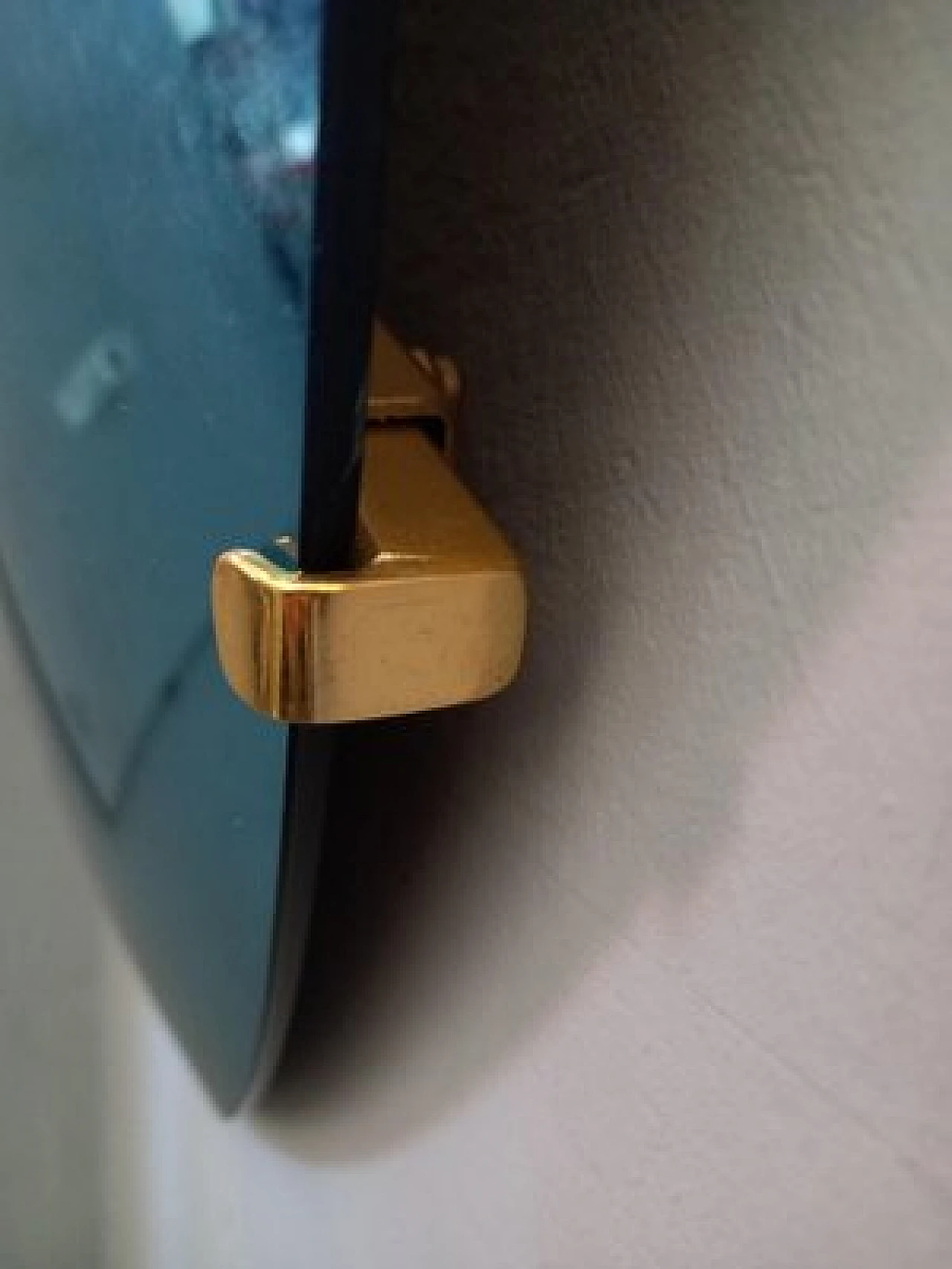 Specchio convesso blu con struttura in ferro orientabile, anni 2000 5