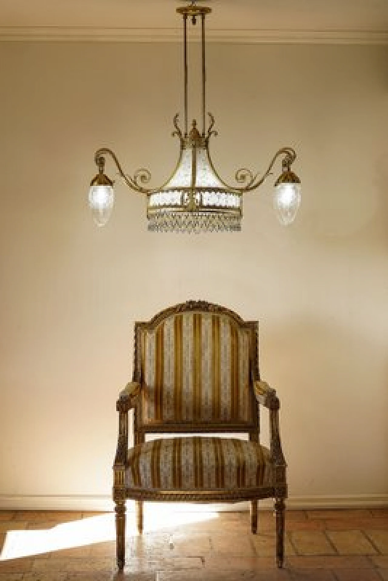 Lampadario a cinque luci Art Nouveau in ottone dorato, fine '800 5