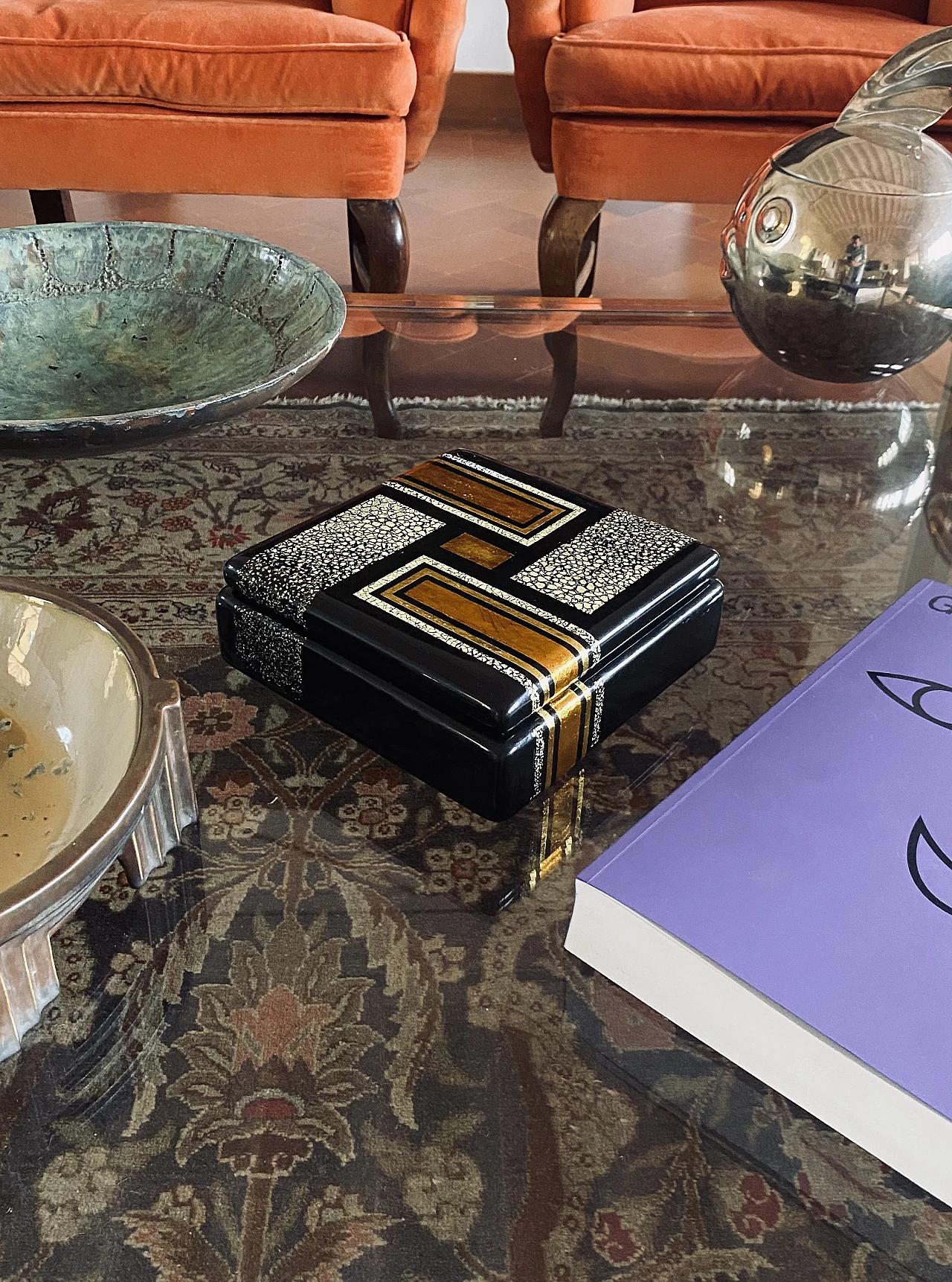 Art Deco lacquered box in the style of Jean Dunand, 1940s 8