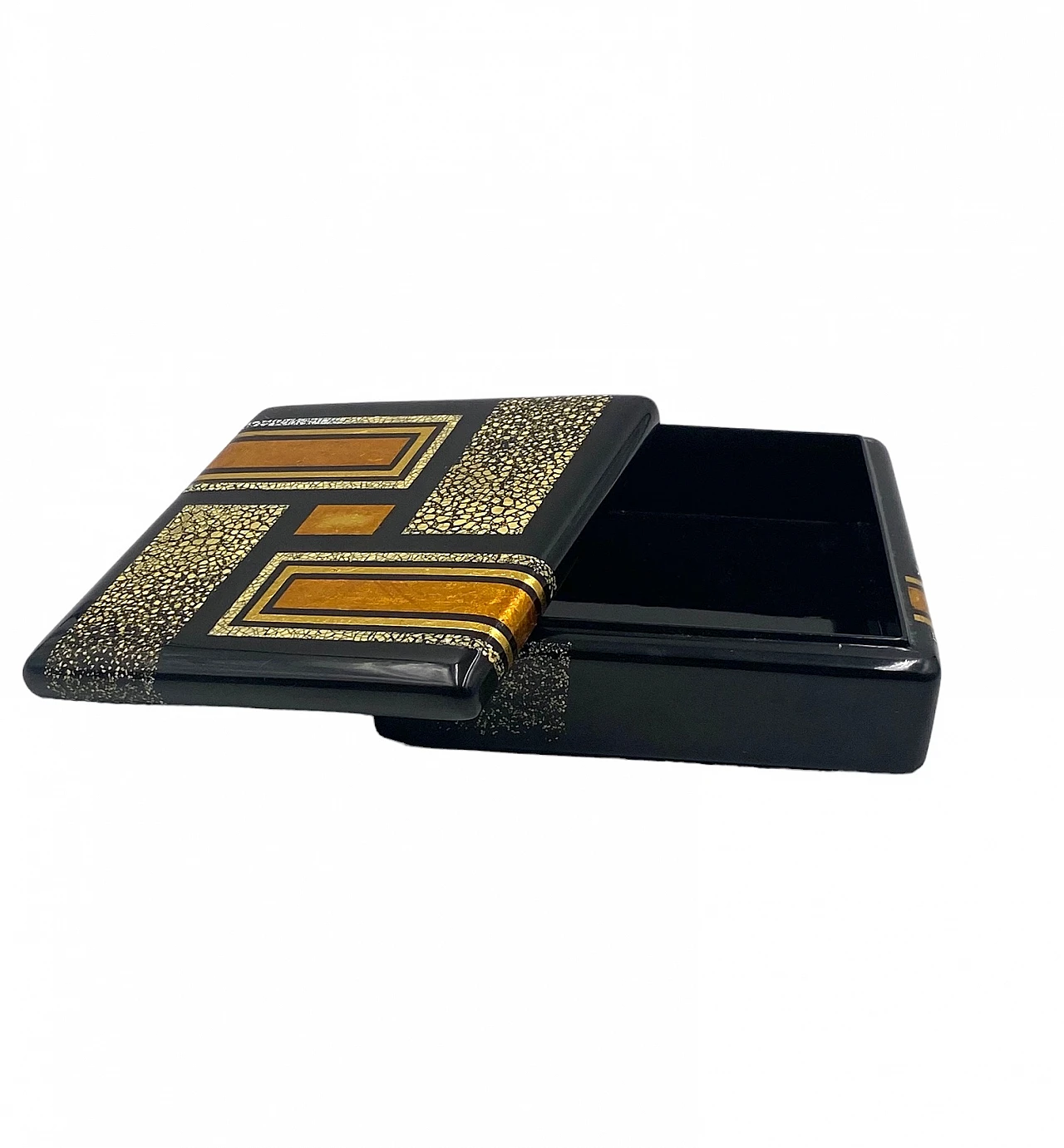 Art Deco lacquered box in the style of Jean Dunand, 1940s 23