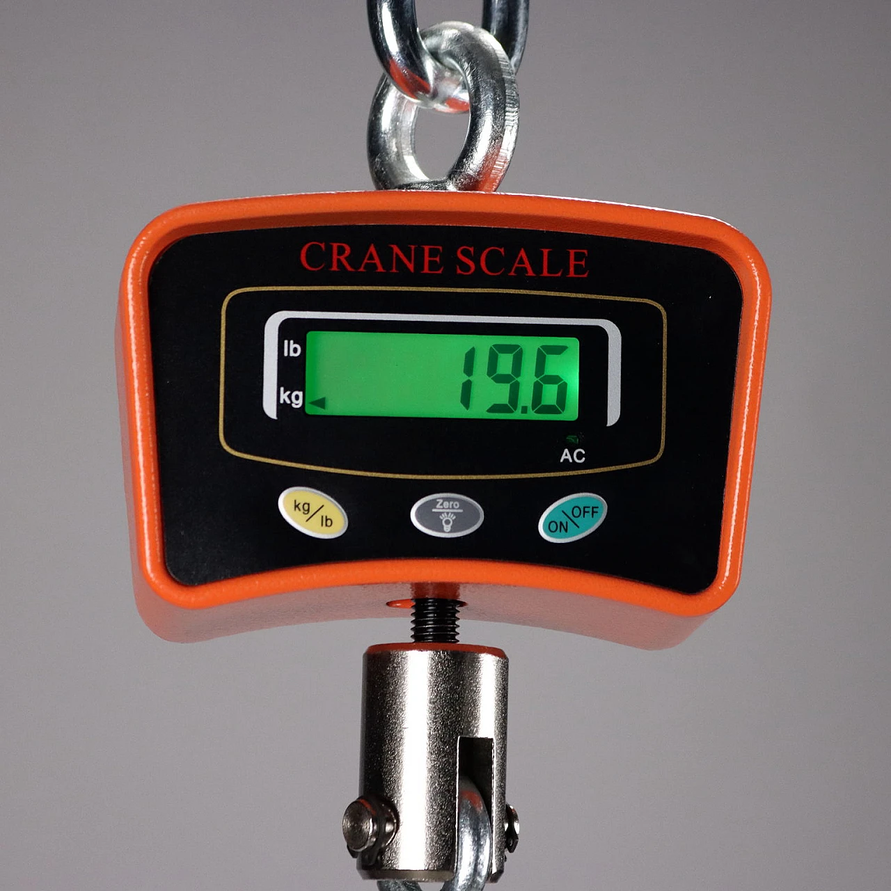 Eight-light chandelier with metal frame covered in glass and crystal 9