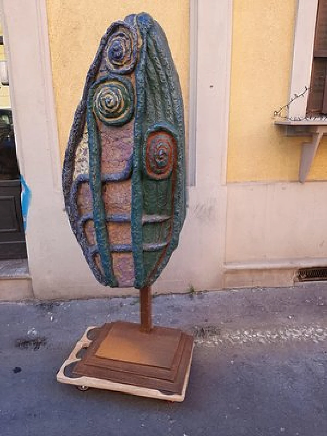 Seaweed, polychrome stoneware sculpture on iron structure, 1950s 1