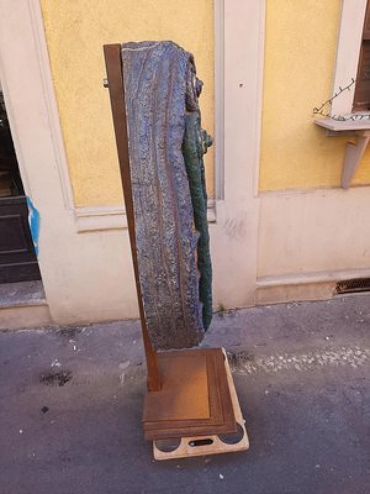 Seaweed, polychrome stoneware sculpture on iron structure, 1950s 6