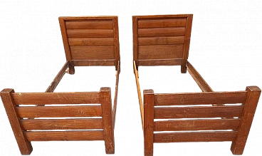 Pair of oak single beds by Melchiorre Bega, 1930s