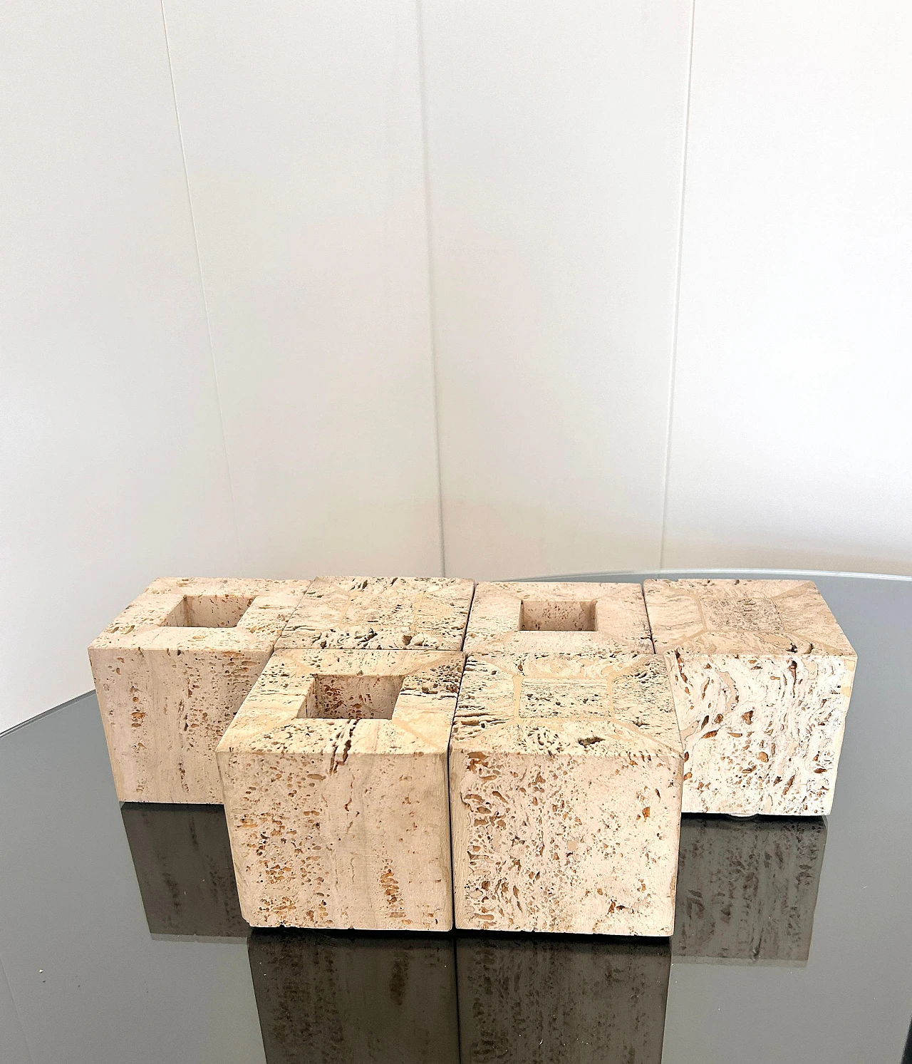 6 Desk accessories in travertine, 1970s 7