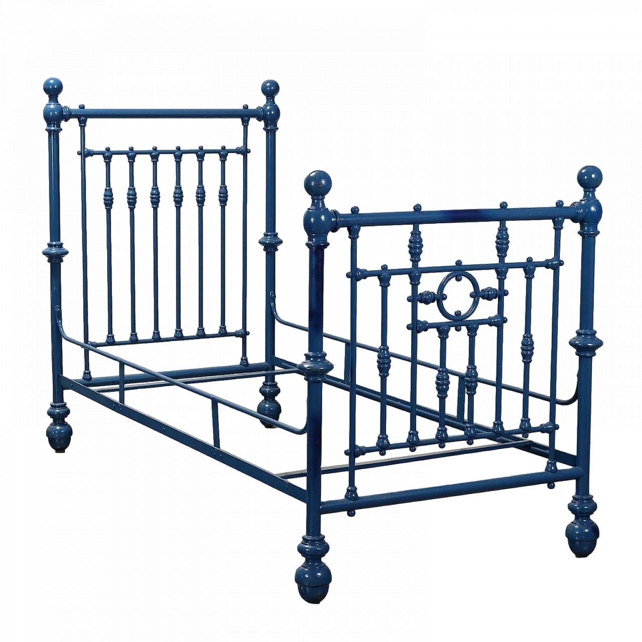 Letto singolo in ferro battuto laccato blu, inizio '900 9