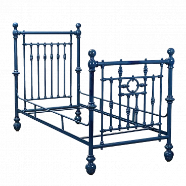 Blue lacquered wrought iron single bed, early 20th century