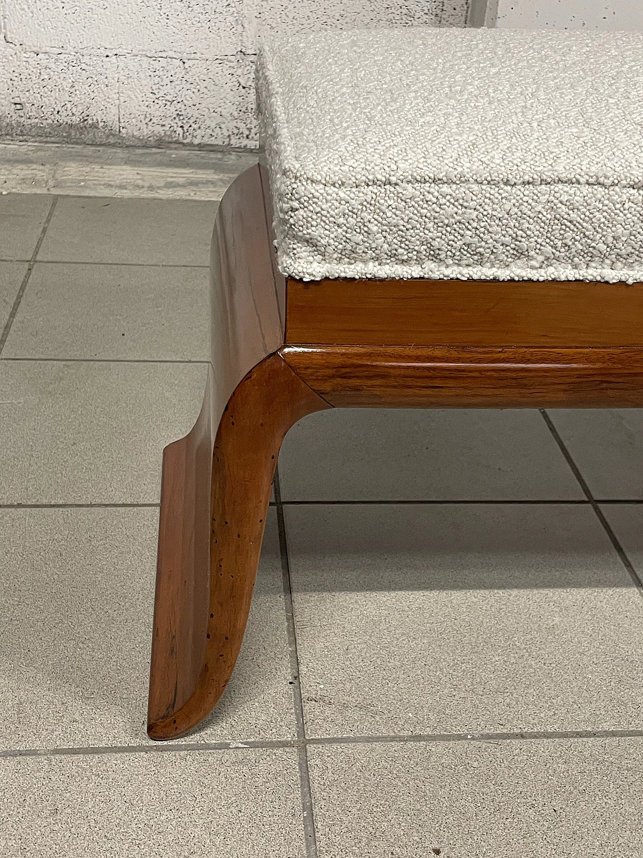 Art Deco bench in cherry wood and bouclé, 1940s 10