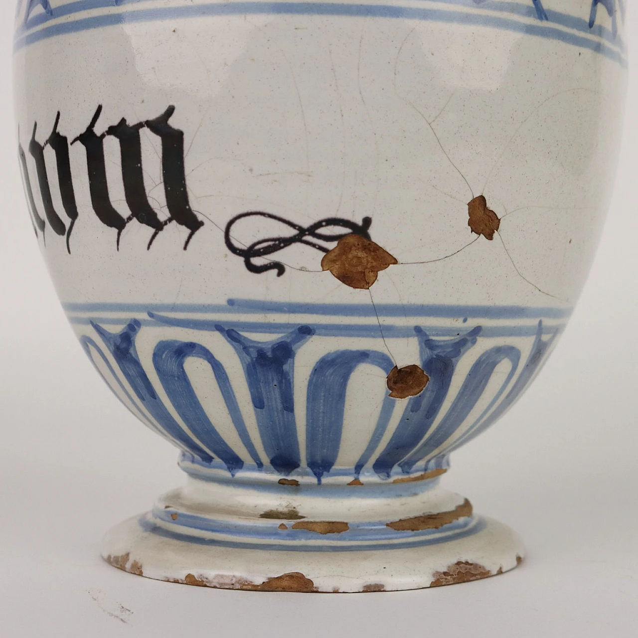 Brocca da farmacia in maiolica di Bassano, metà '700 5