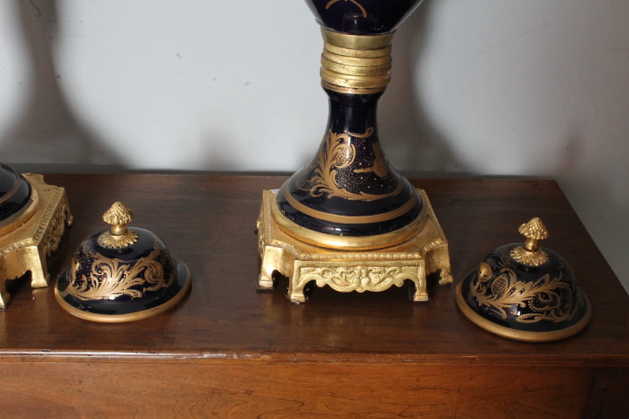 Pair of Sevres porcelain vases with bronzes, early 20th century 19