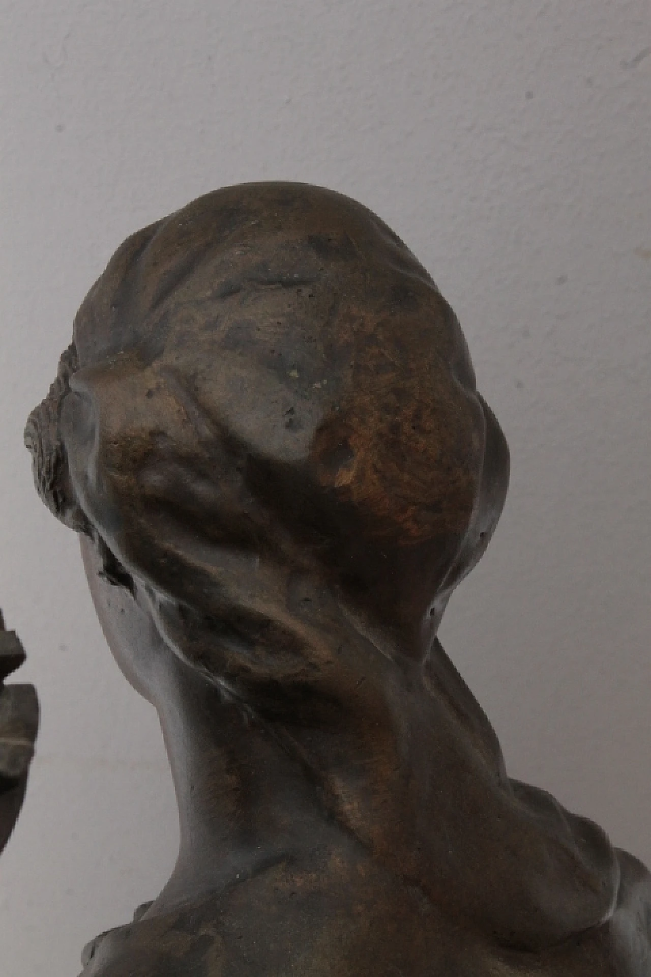 Bronze sculpture depicting Saint Barbara, 19th century 11