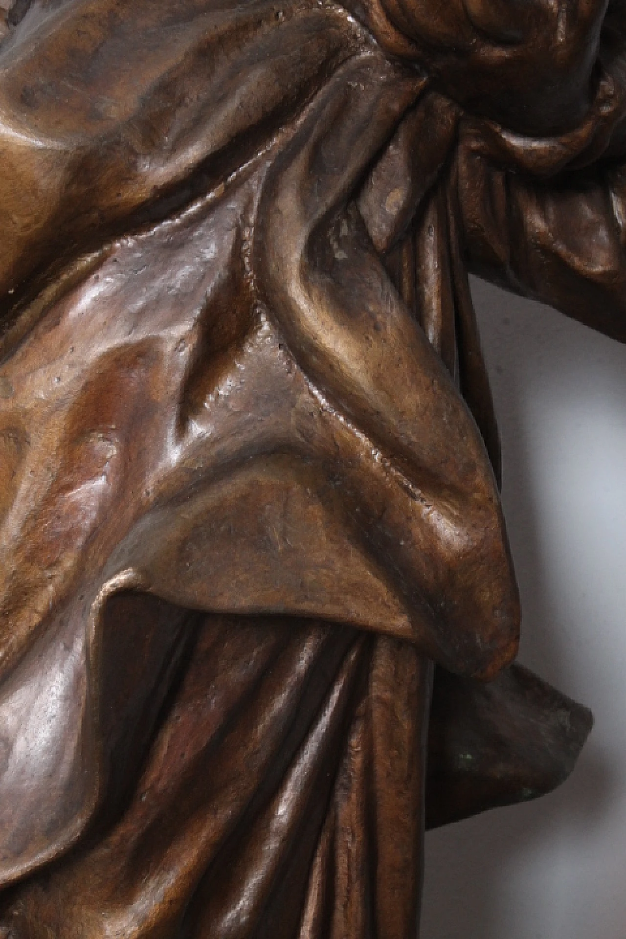 Bronze sculpture depicting Saint Barbara, 19th century 15