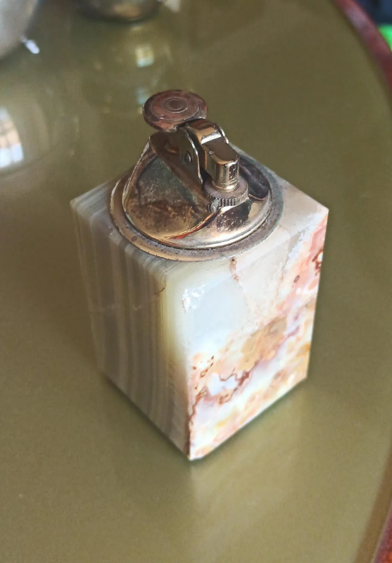 Accendino e posacenere in onice, anni '40 9