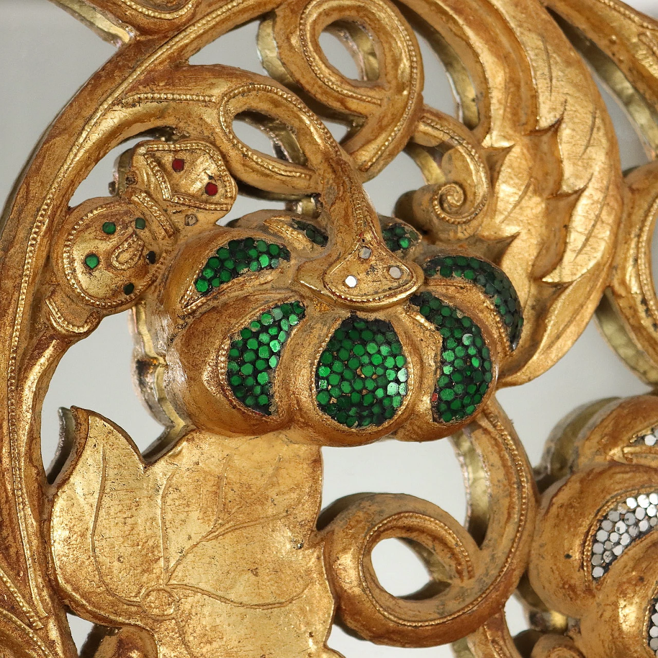 Oriental-style mirror carved with phytomorphic and floral motifs 6