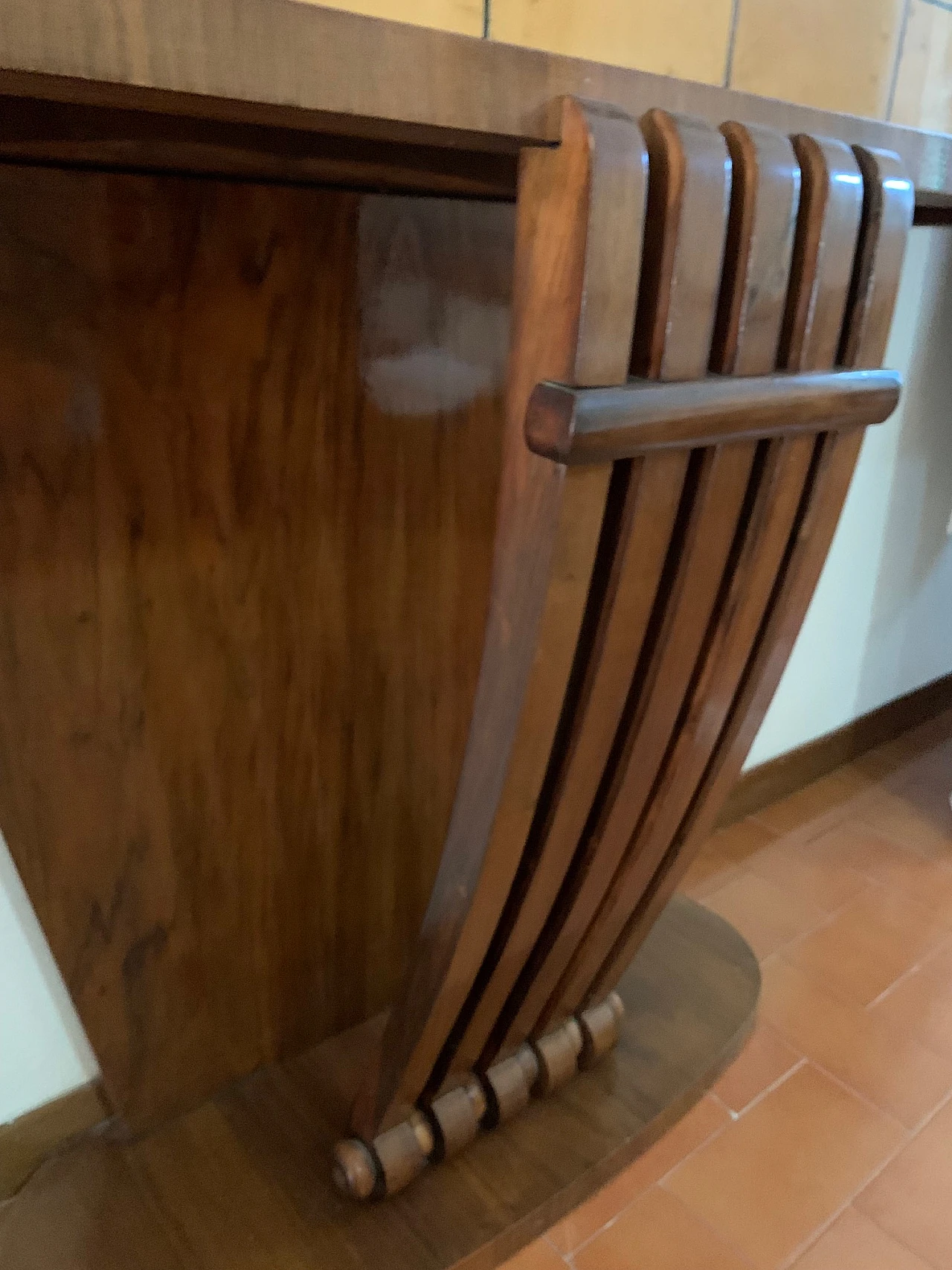 Consolle Art Déco impiallacciata in noce e acero, anni '30 8