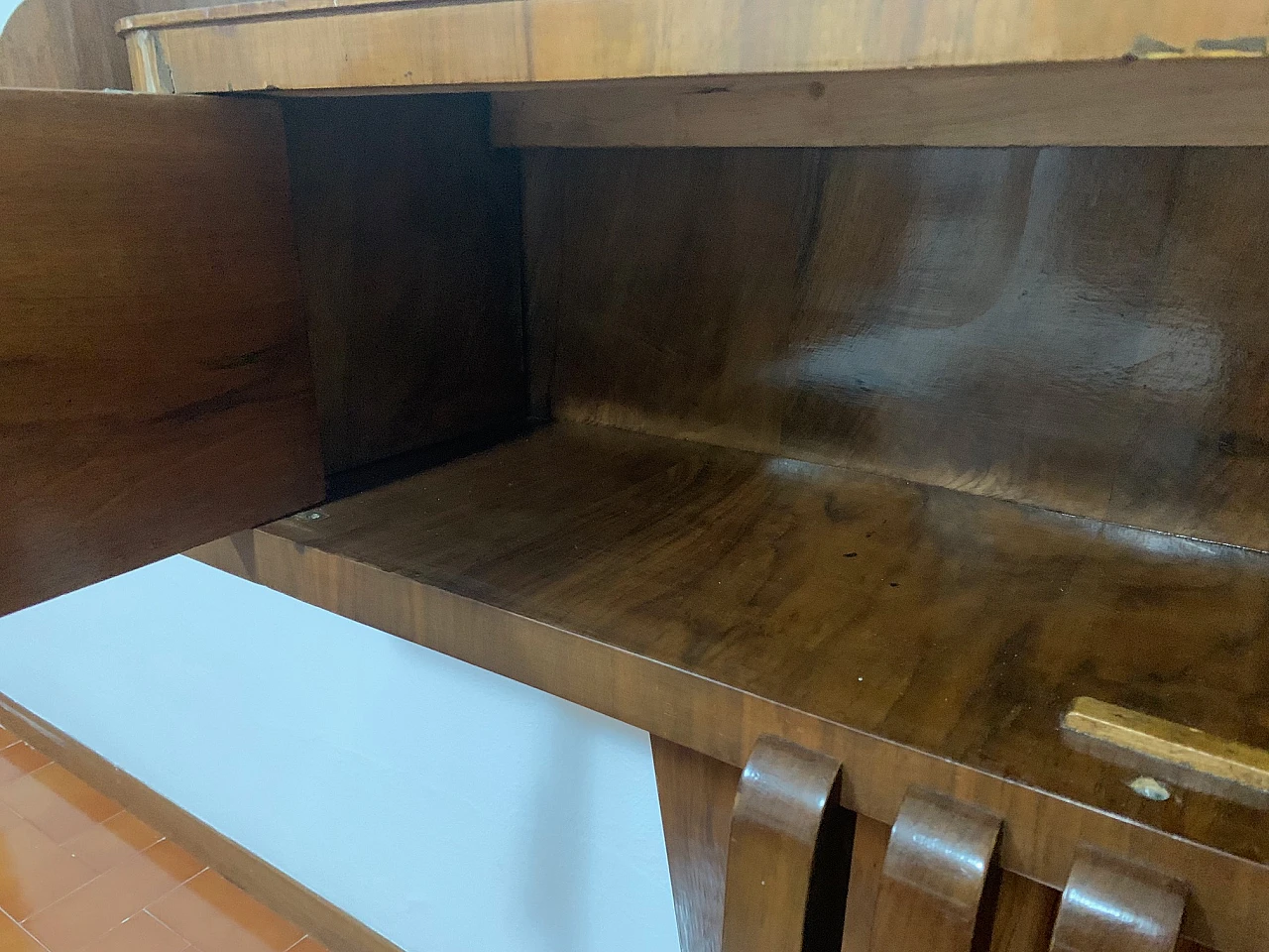 Consolle Art Déco impiallacciata in noce e acero, anni '30 24