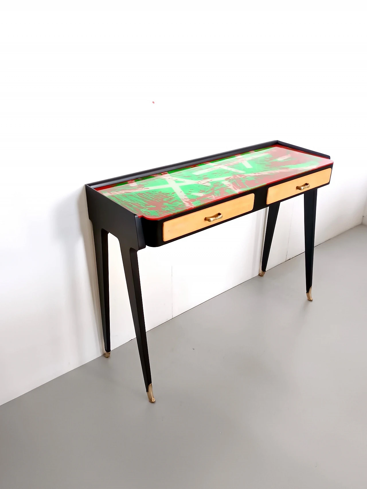Consolle in faggio nero con piano in vetro rosso e verde, anni '50 6