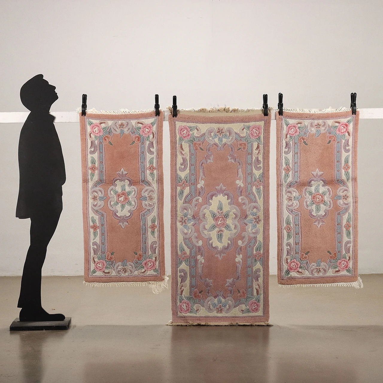 3 Tappetti Pechino in cotone e lana con motivi floreali 2