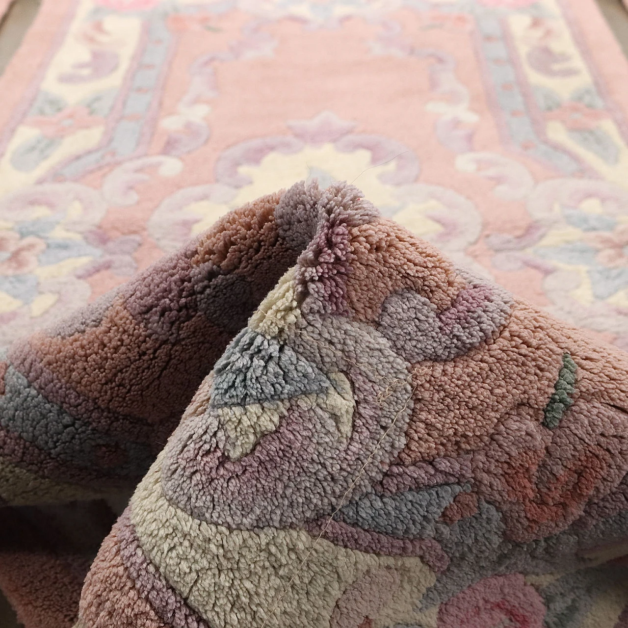 3 Tappetti Pechino in cotone e lana con motivi floreali 10