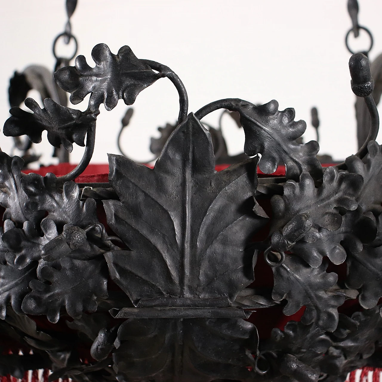 Lampadario Liberty in metallo con motivi floreali, inizio '900 6