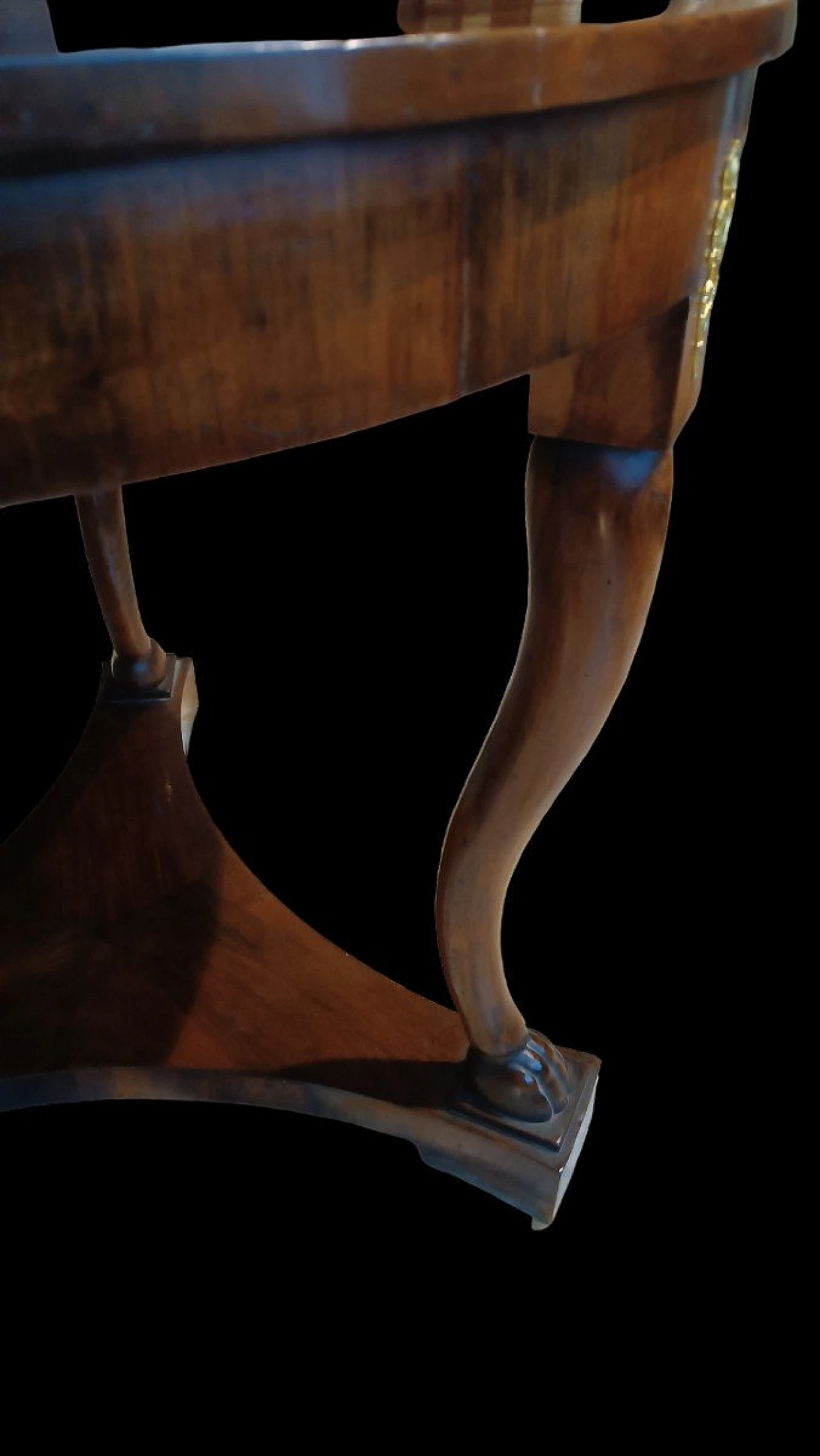 Tavolo Impero rotondo in ciliegio e bronzo dorato, inizio '800 7