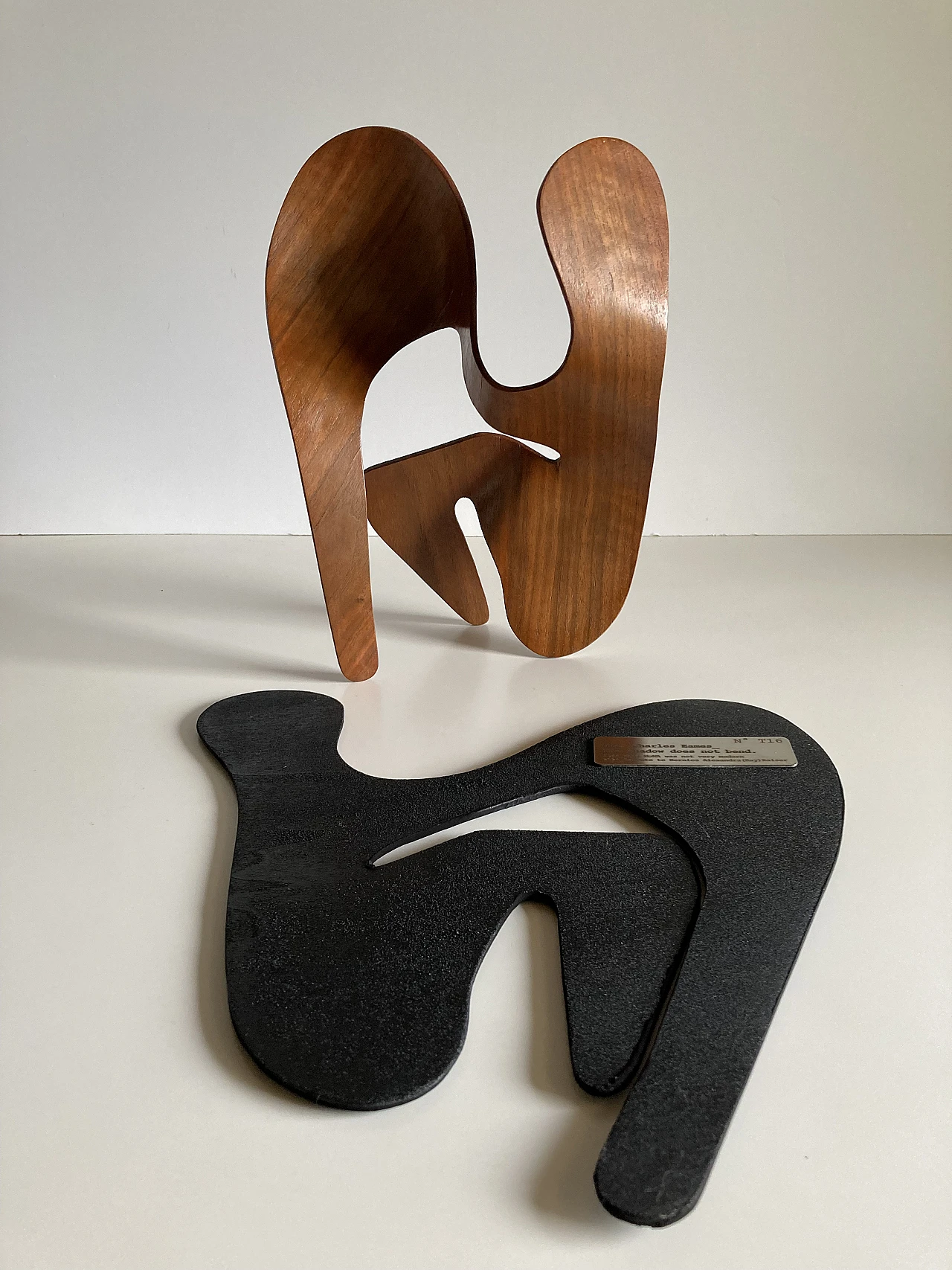 Mrs. Charles Eames, The shadow does not bend, walnut plywood sculpture 50