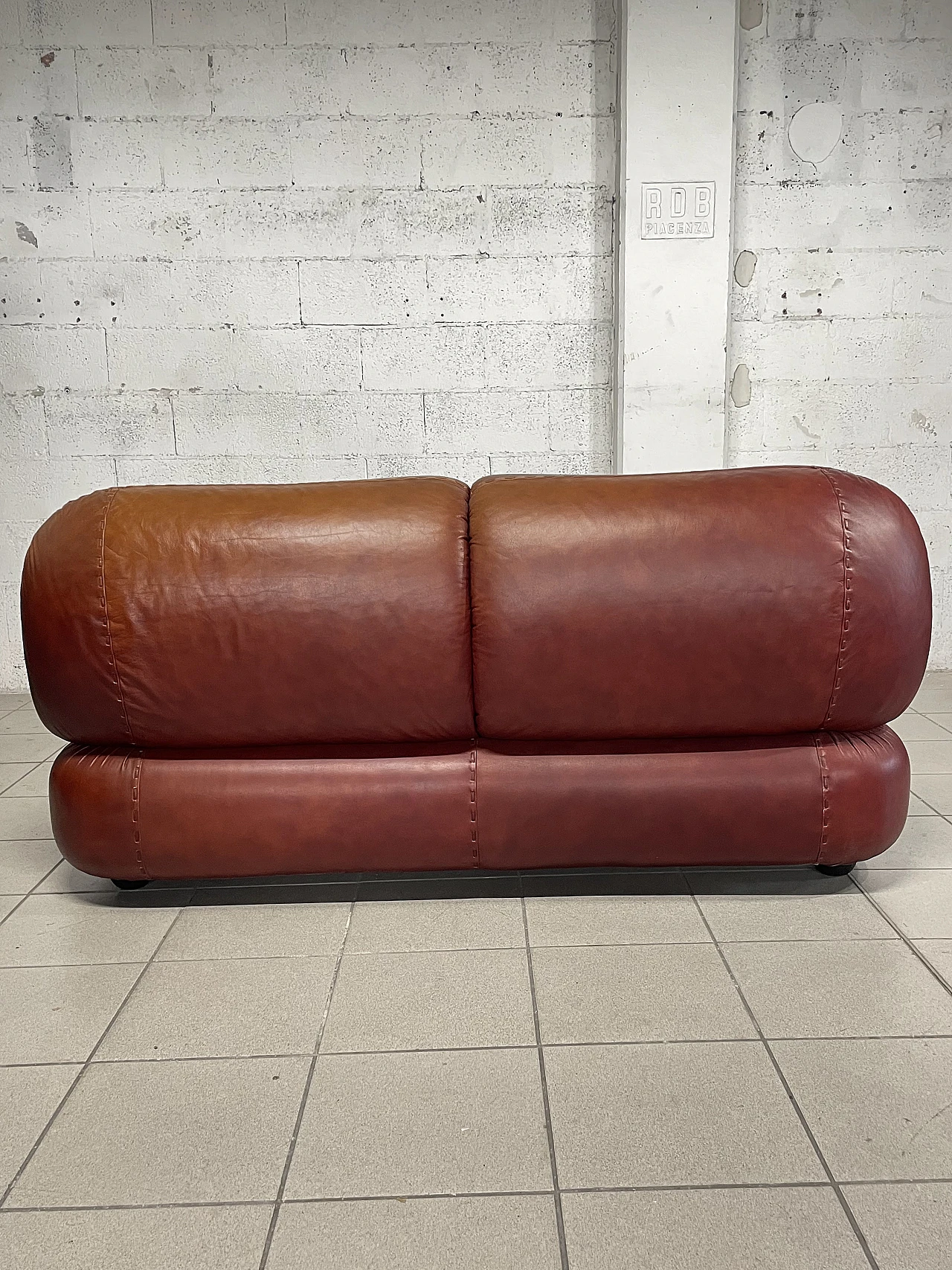Sapporo two-seater sofa by Mobil Girgi, 1970s 8