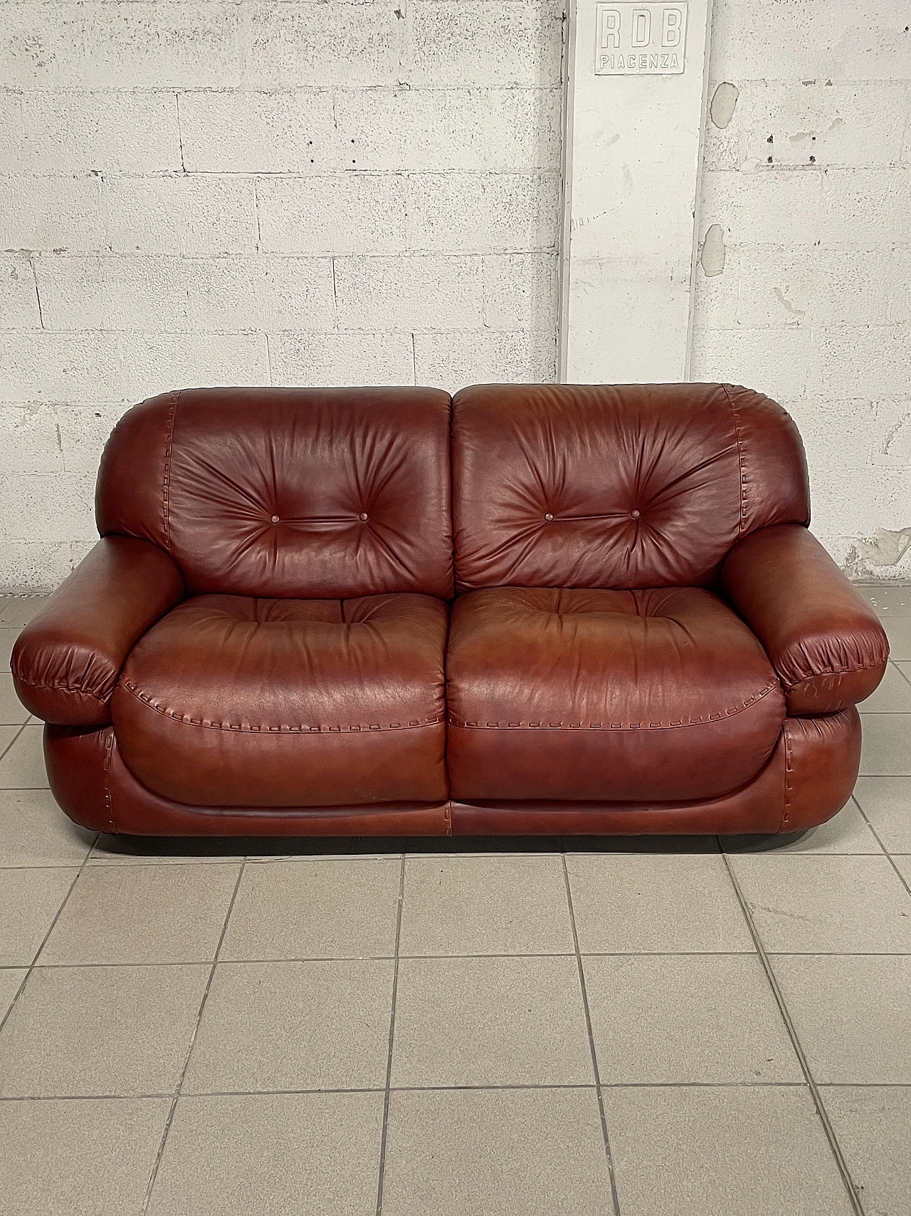 Sapporo two-seater sofa by Mobil Girgi, 1970s 16