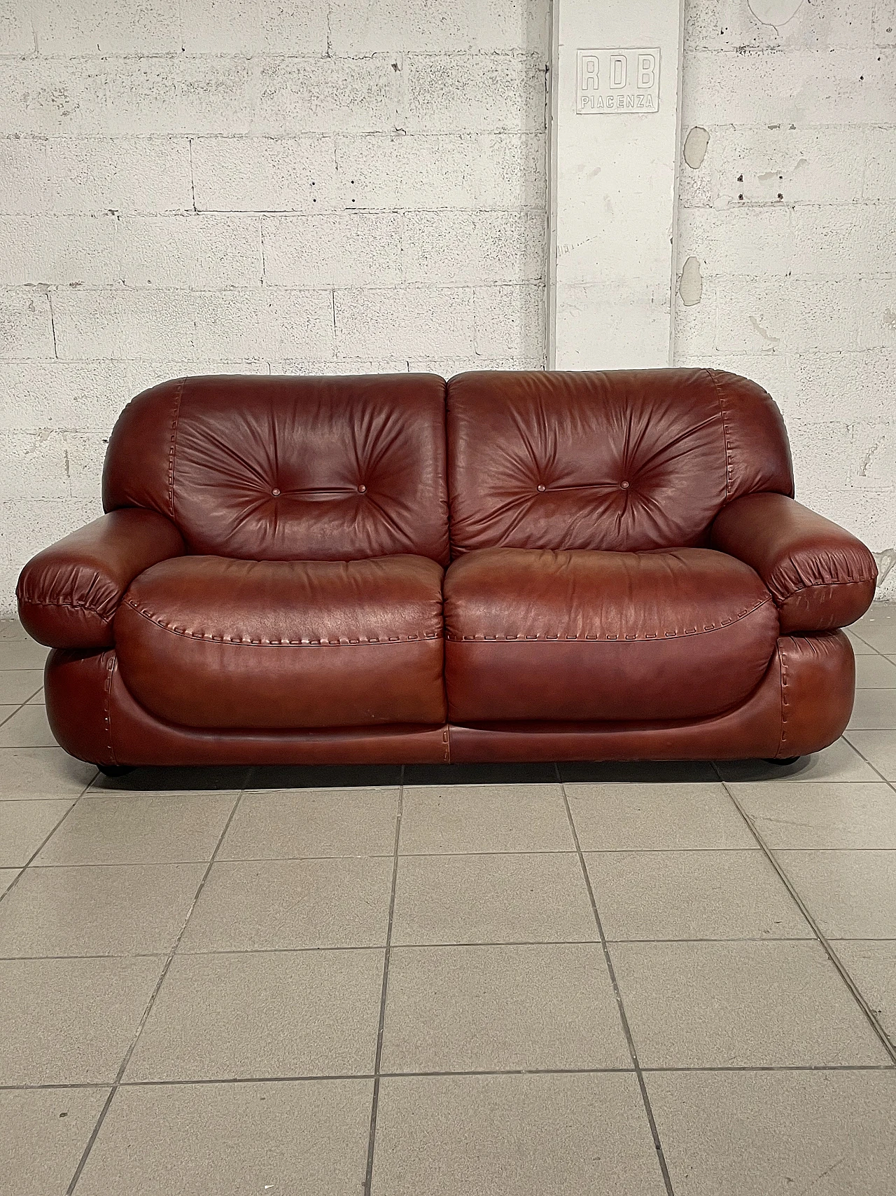 Sapporo two-seater sofa by Mobil Girgi, 1970s 17