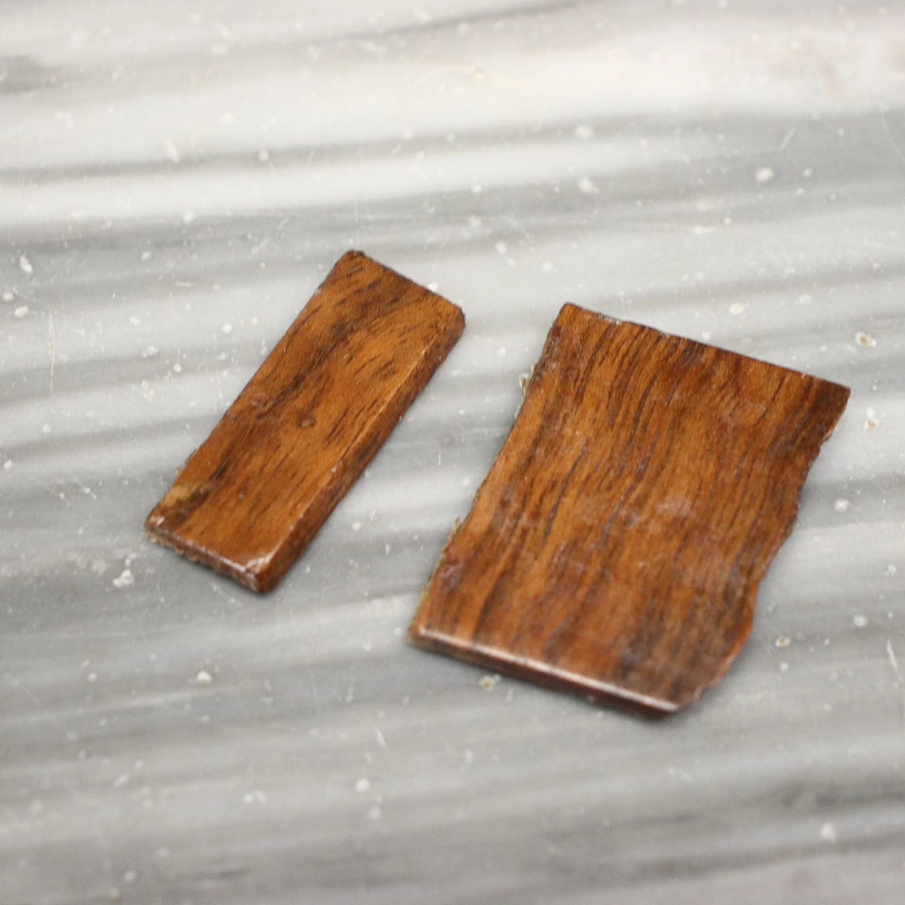 Cassettone neoclassico piemontese con piano in marmo, '700 10