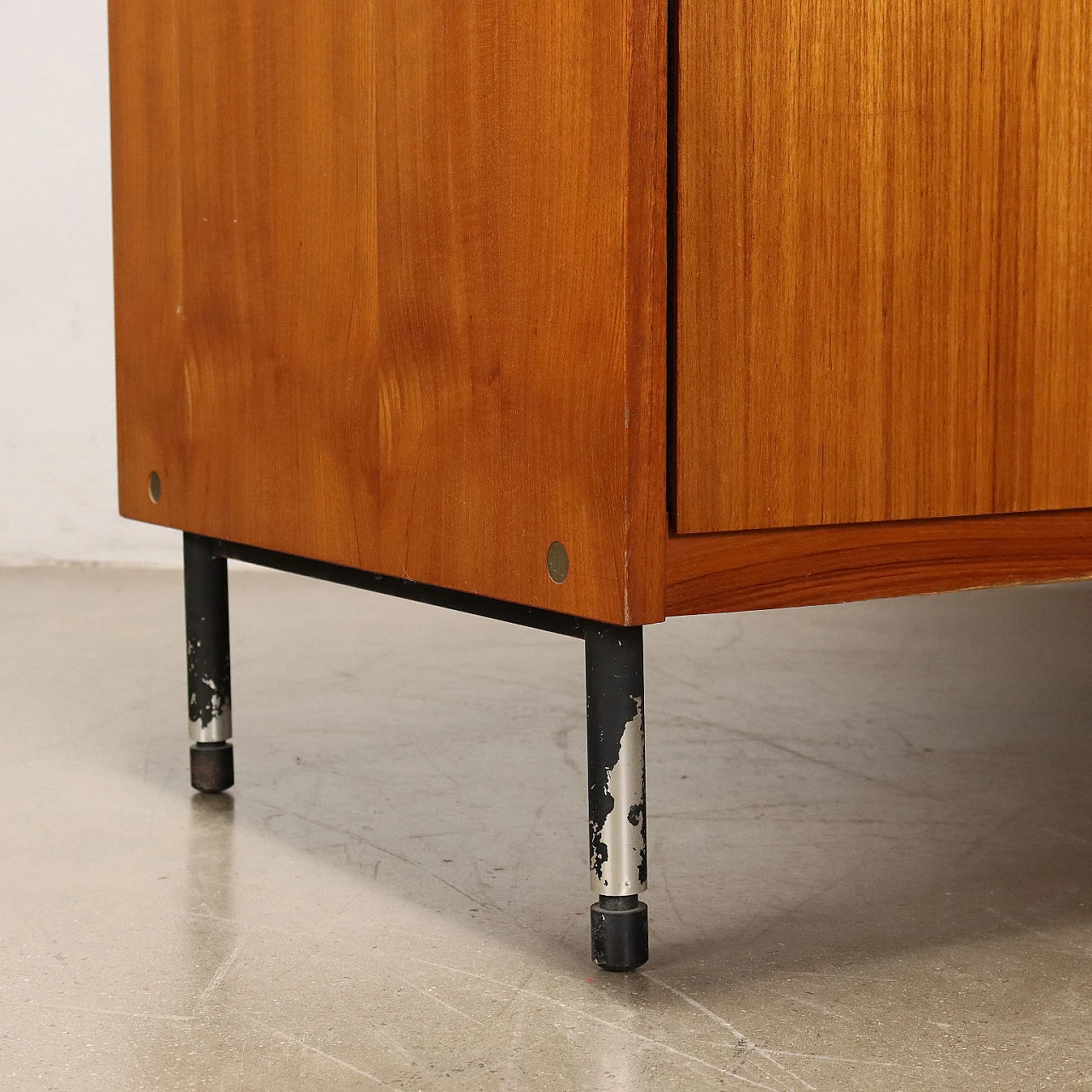 Two-door teak and mahogany wardrobe with metal legs, 1960s 8