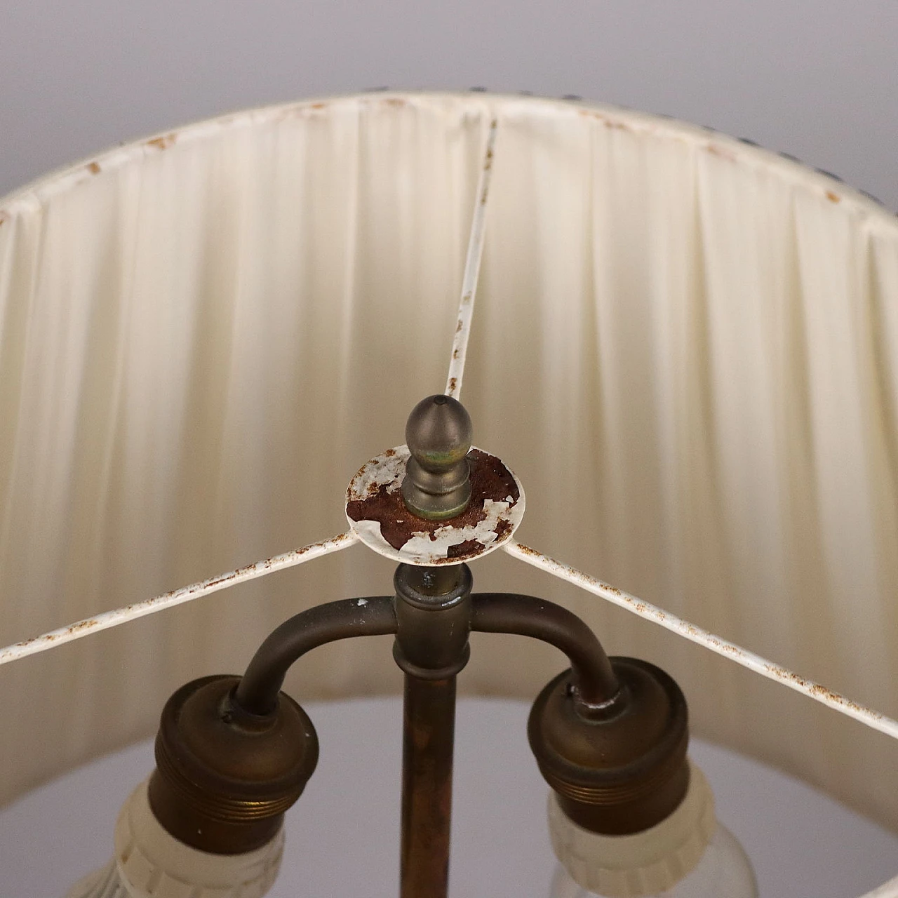 Lampada da tavolo in porcellana cinese, anni '90 5