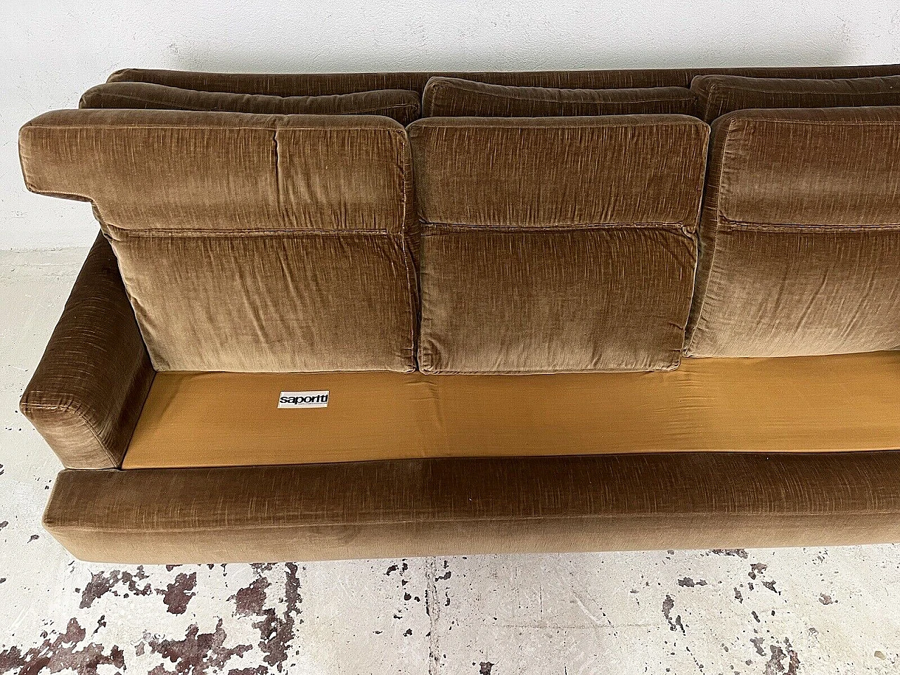 Sofa and pair of armchairs in beige fabric by Saporiti, 1970s 10