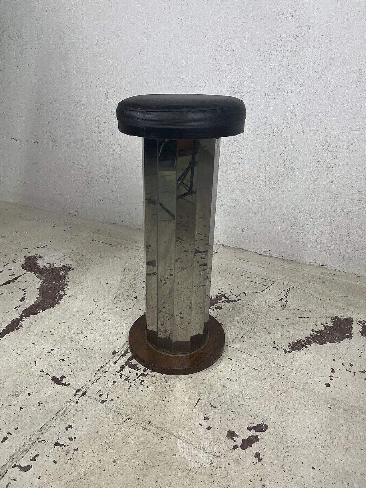 Sgabello in acciaio, pelle e legno, anni '70 12