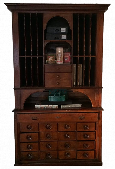 Larch bookcase from the Ditta Gianduja in Turin, early 20th century