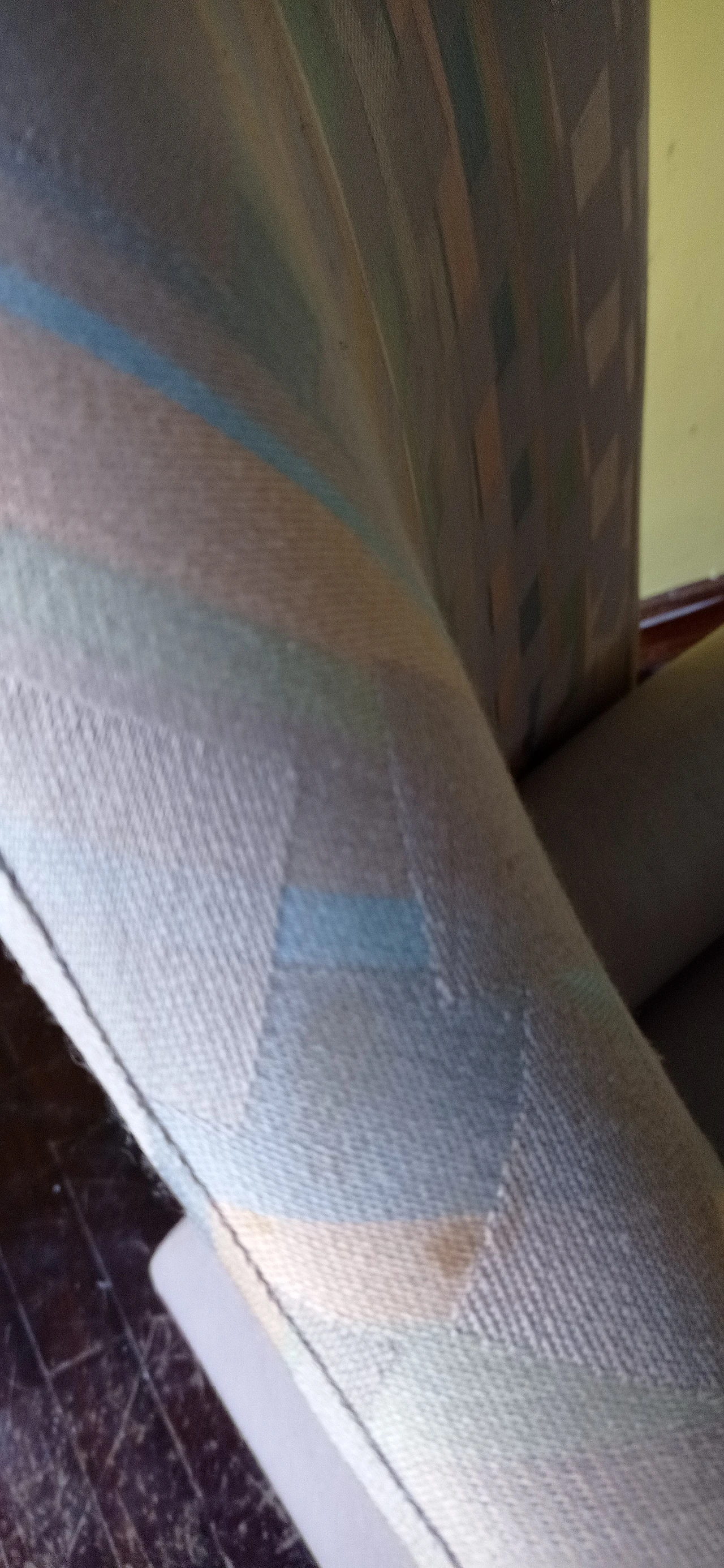 Poltrona Torsi in tessuto geometric di Paolo Deganello per Cassina 108