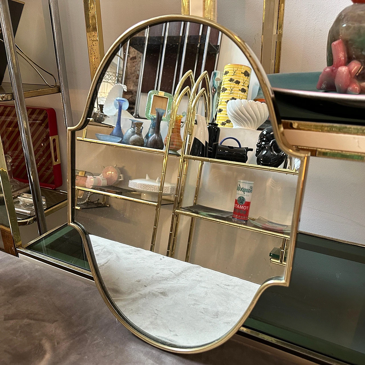 Shield wall mirror in brass in Gio Ponti style, 1950s 5