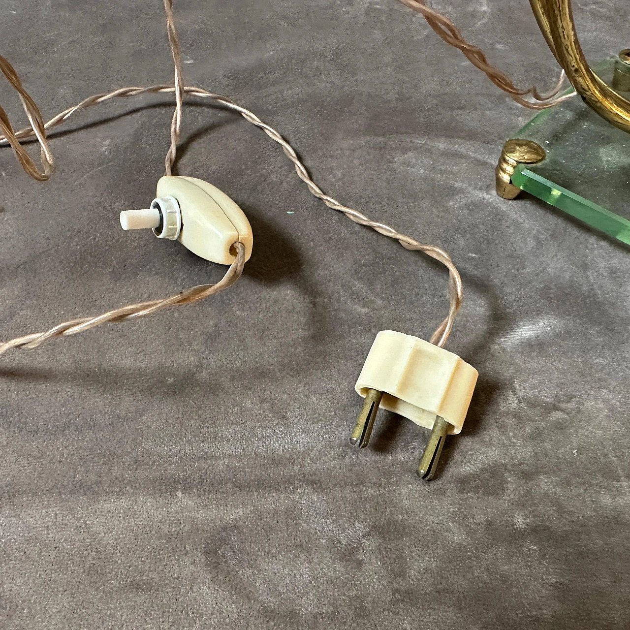 Lampada da tavolo in ottone e vetro in stile Fontana Arte, anni '50 8