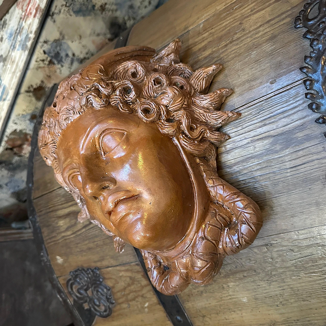 Testa di Medusa, scultura in terracotta, anni '30 3