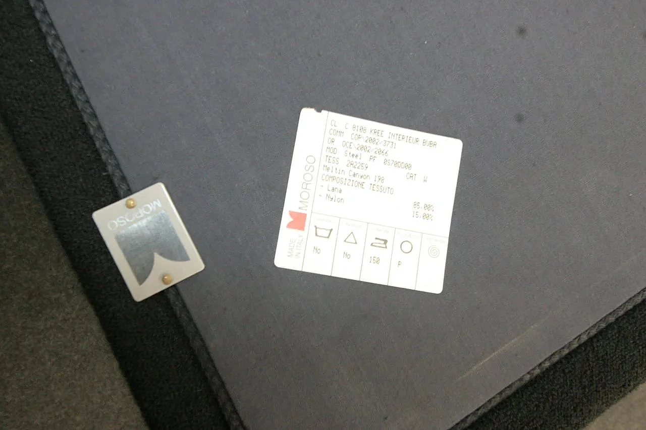 Coppia di Poltrone in lana nera di E. Franzolini per Moroso, anni 2000 7